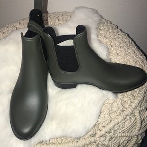 Sam Edelman Tinsley Rubber Rain Ankle Boots